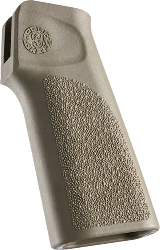 HOGUE AR15 15 DEGREE VERTICAL – POLYMER NO FINGER GROOVES FDE