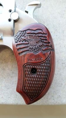 BOND ARMS PATRIOT W/HOLSTER – 45LC/410 2.5″ 3″ S/S WOOD